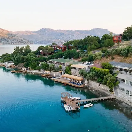 Casa Daracia Hotel *