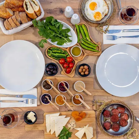 Casa Daracia Hotel *