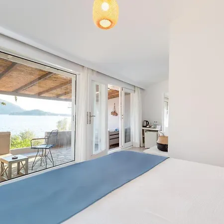 Hotel Casa Daracia *