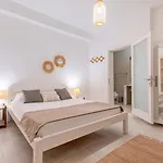 Hotel Casa Daracia